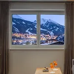 Auhof - 4*